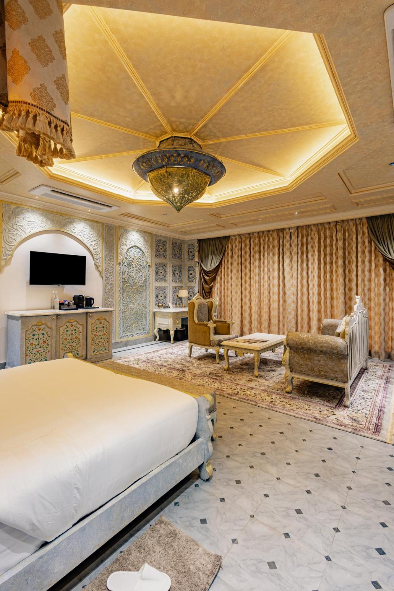 Shilp Wellness Resort And Spa 판벨 외부 사진